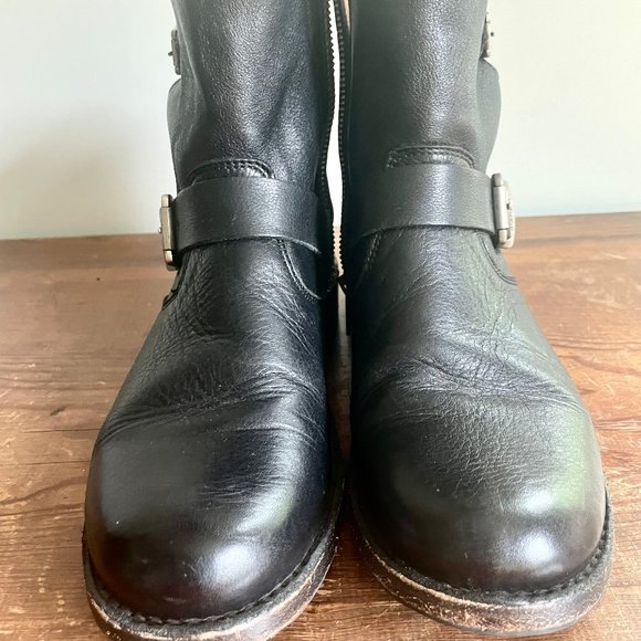 FRYE Vicky Leather Booties Black 9 - Picture 8 of 9